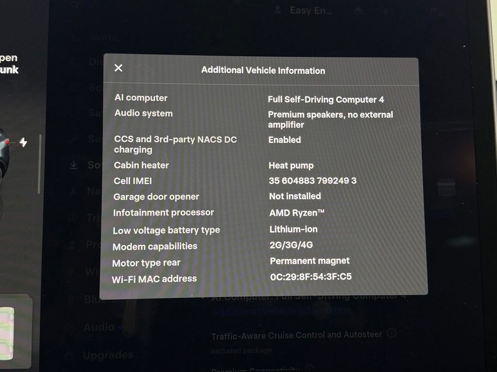 Used 2025 Tesla Model Y Long Range RWD image 18