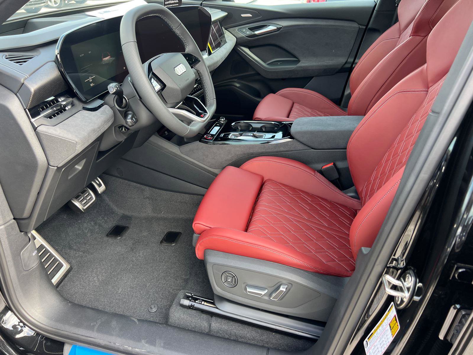 New 2025 Audi SQ6 e-tron Prestige image 9