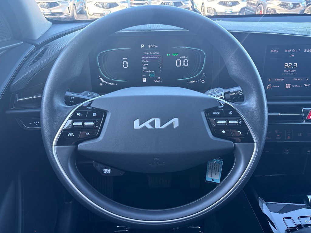 Used 2025 Kia Niro LX FWD image 18