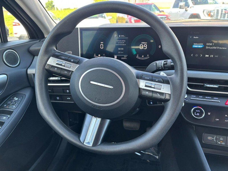Used 2025 Hyundai Sonata SEL FWD image 15