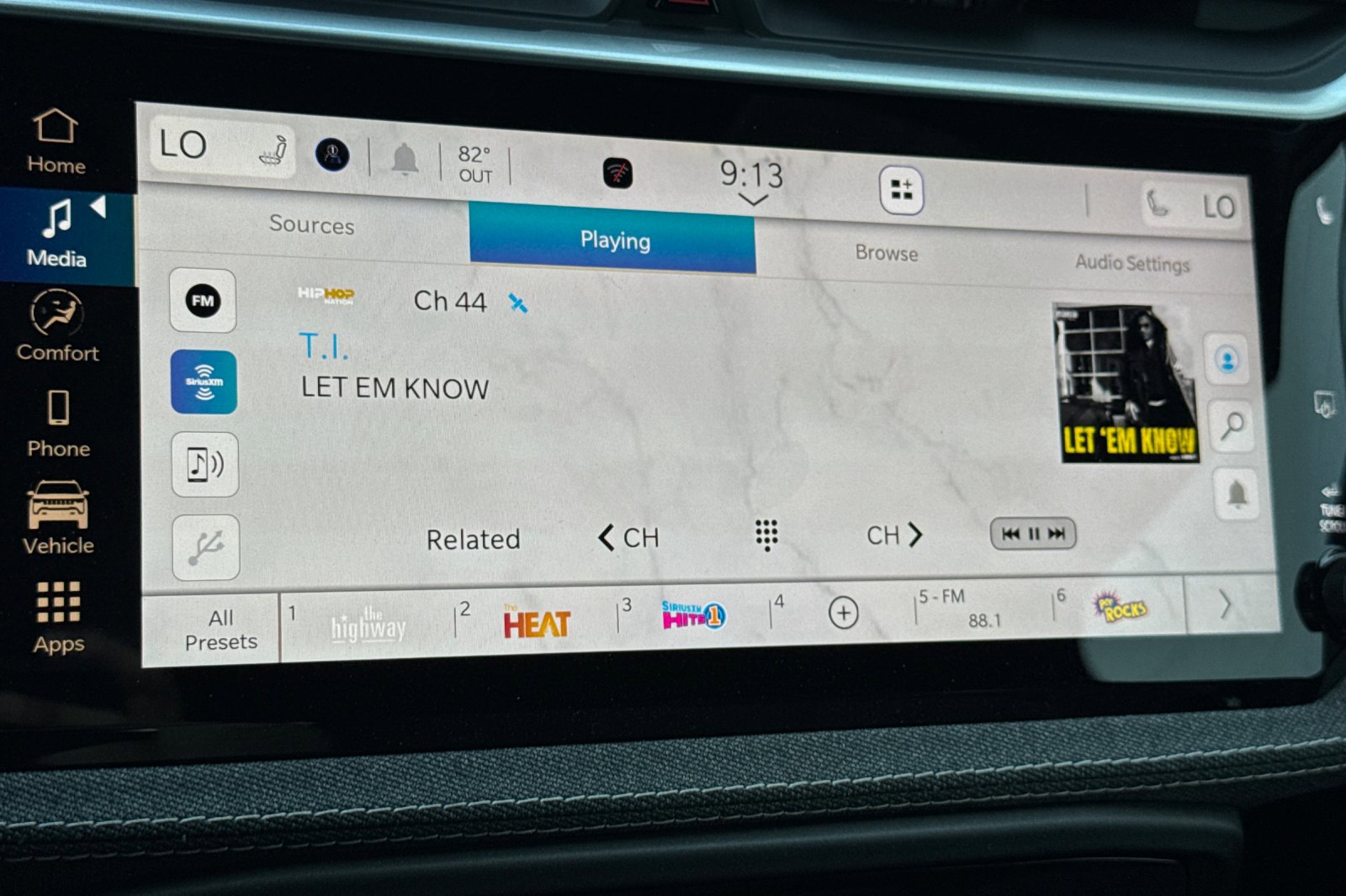 New 2026 Jeep Cherokee Laredo image 17