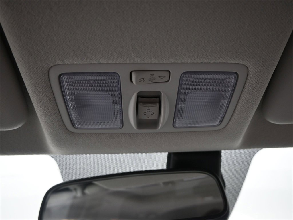 Used 2023 Hyundai Venue SEL image 28