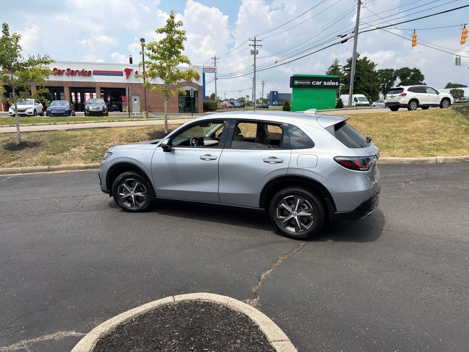 Used 2025 Honda HR-V EX-L image 16