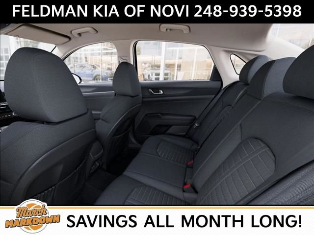 New 2026 Kia K5 LXS image 18