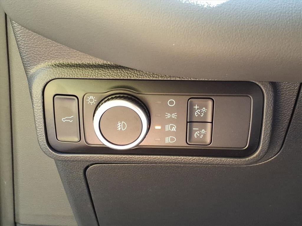 New 2025 Ford Explorer Active w/ Active Comfort Package image 21