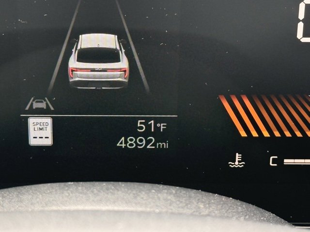 Used 2025 Kia K4 LXS image 30