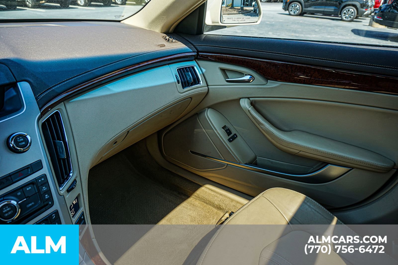 Used 2011 Cadillac CTS Luxury RWD image 40