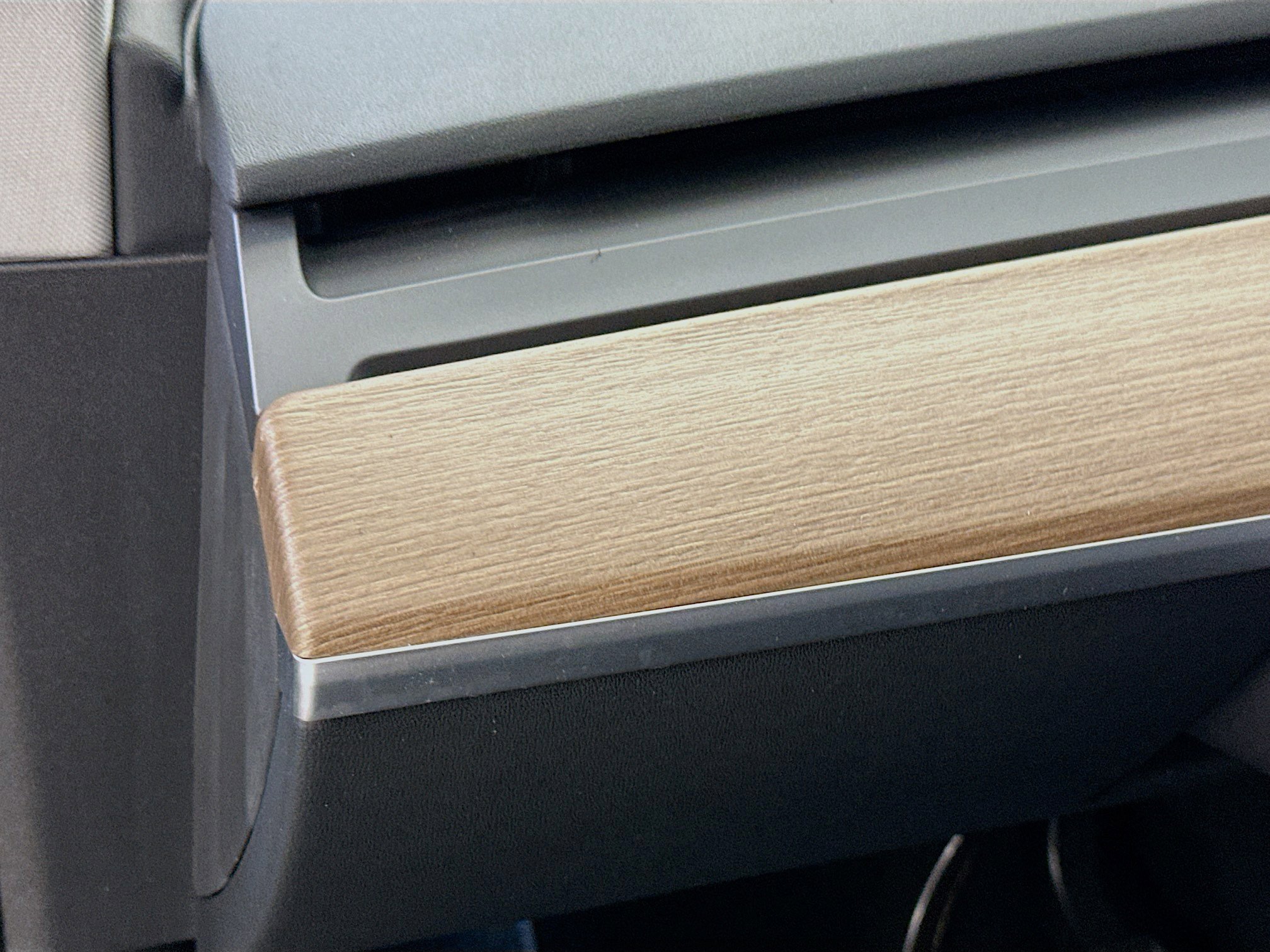 Used 2023 Tesla Model Y Long Range image 17