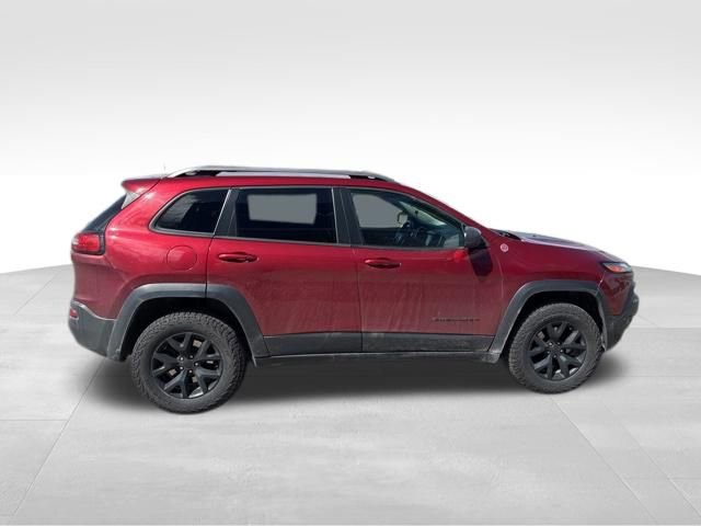 Used 2015 Jeep Cherokee Trailhawk w/ Cold Weather Group AWD/4WD image 4