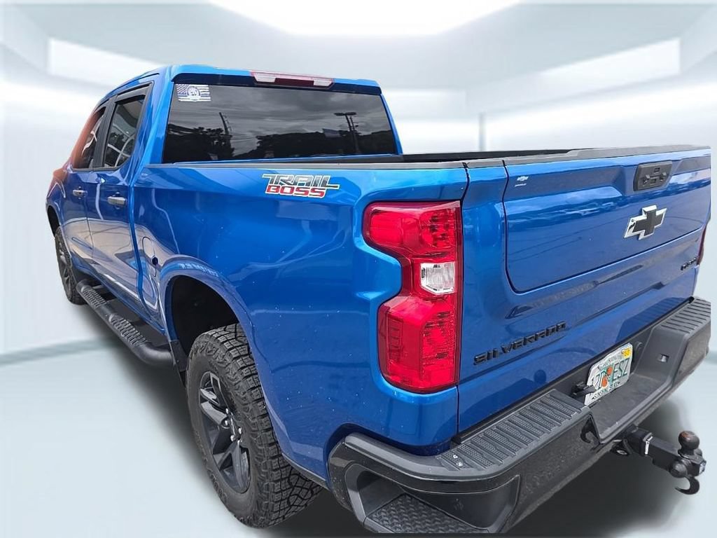 Used 2024 Chevrolet Silverado 1500 Custom Trail Boss w/ LPO, Dark Essentials Package AWD/4WD image 11