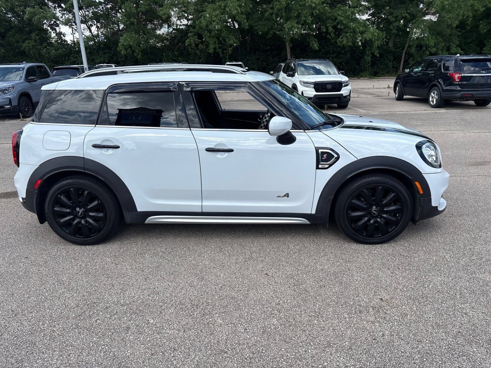 Used 2020 MINI Cooper Countryman S w/ Storage Package AWD/4WD image 18