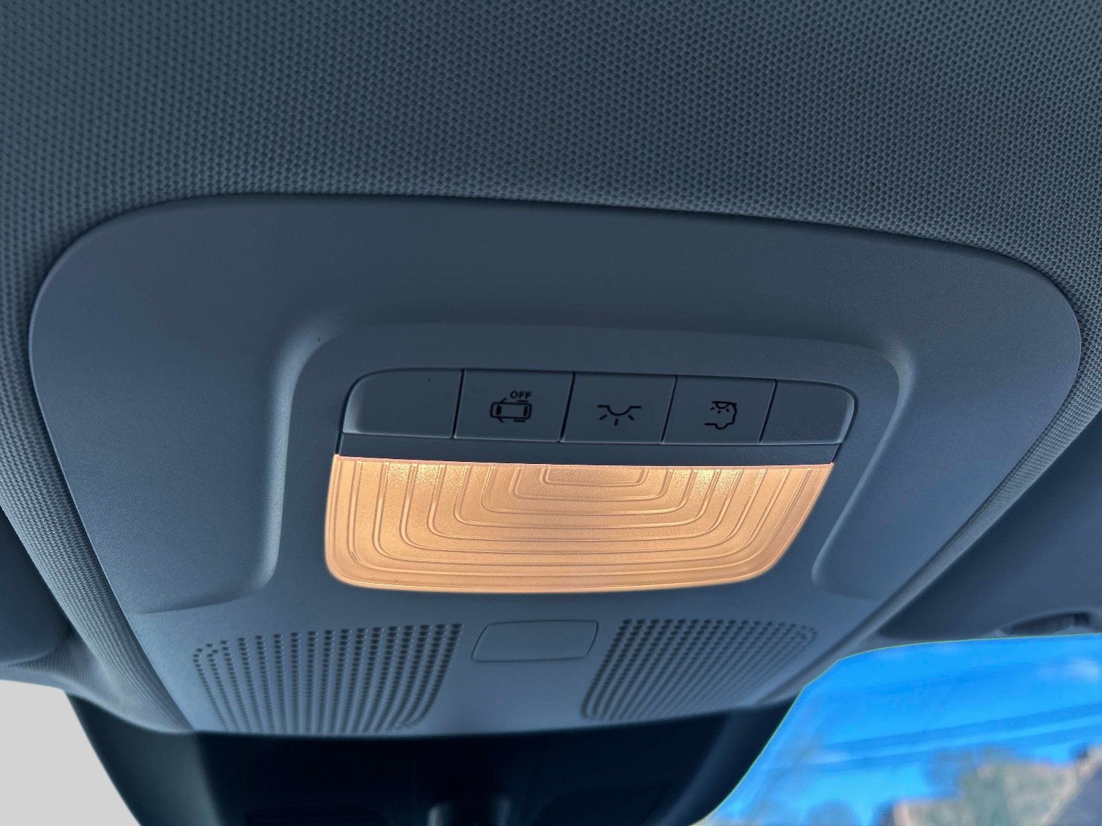 Used 2023 Mercedes-Benz Metris Passenger image 29