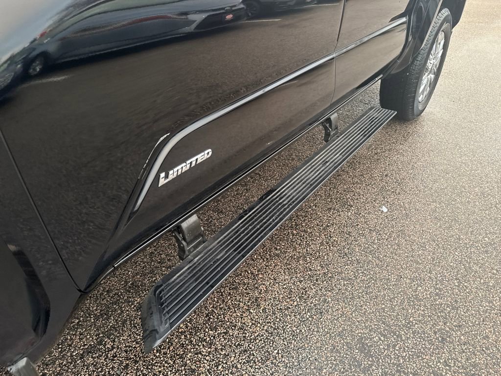 Used 2025 Toyota Tacoma Limited image 50