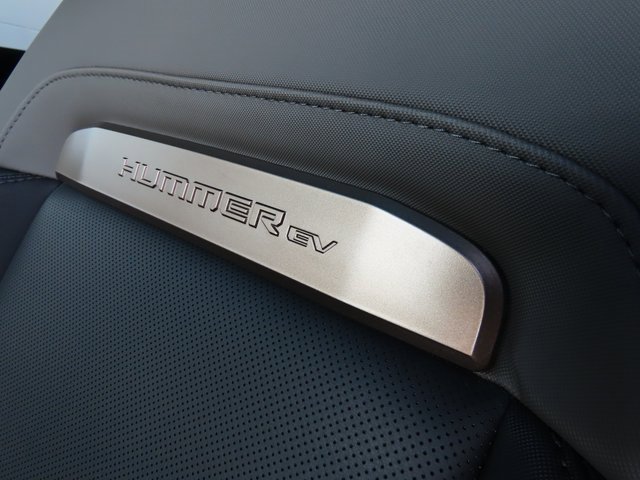 Used 2024 GMC Hummer EV 3X image 59