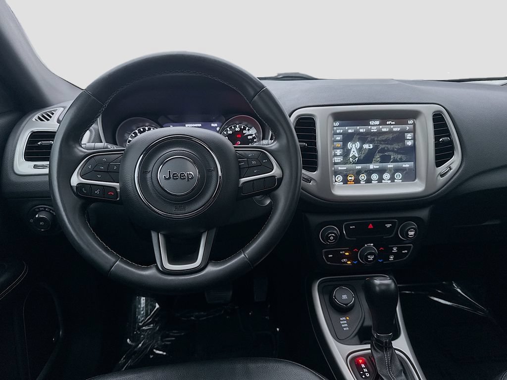 Used 2021 Jeep Compass Latitude w/ Sun and Sound Group AWD/4WD image 28