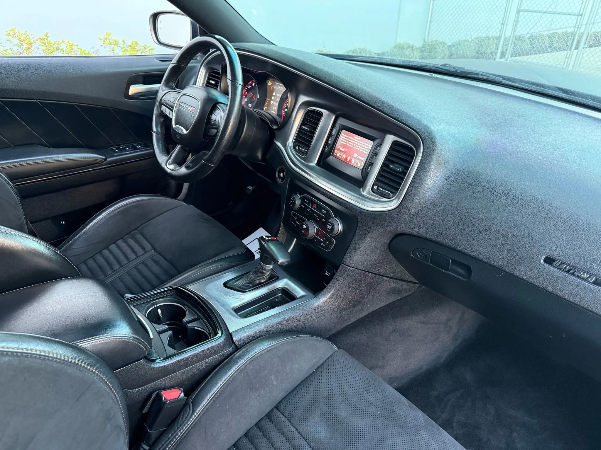 Used 2018 Dodge Charger R/T image 14