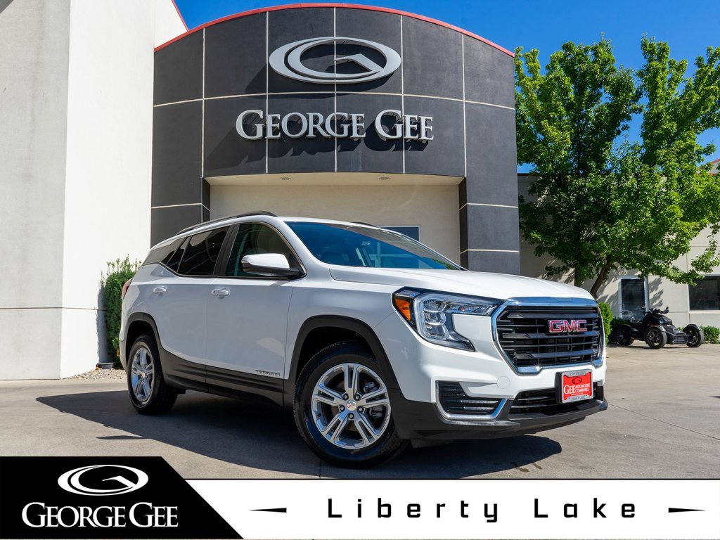 Used 2023 GMC Terrain SLE w/ Driver Convenience Package
