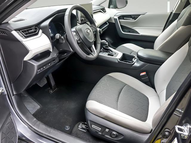 Certified 2025 Toyota RAV4 XLE AWD/4WD image 10