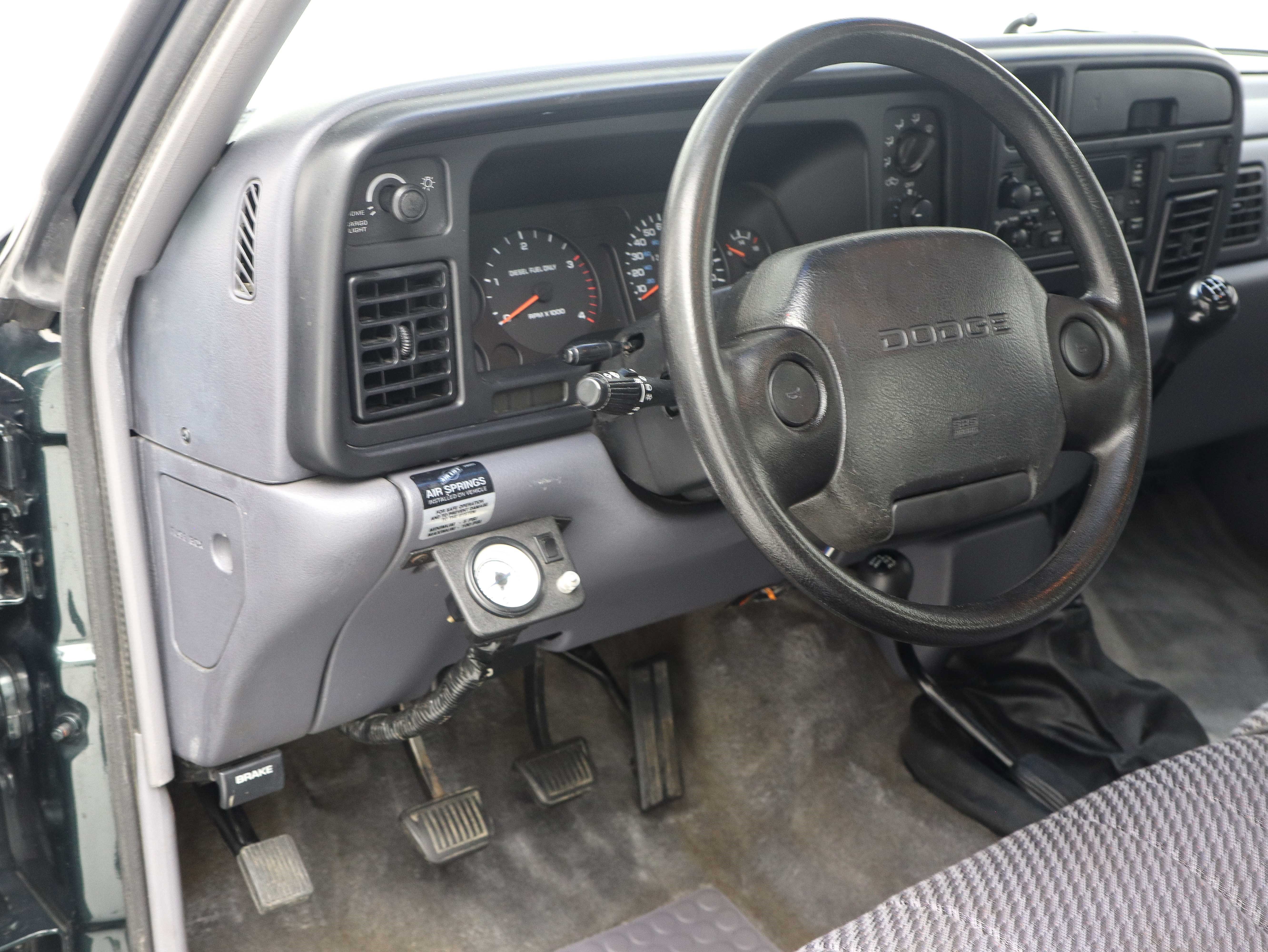 Used 1997 Dodge Ram 2500 Truck 4x4 Club Cab image 16