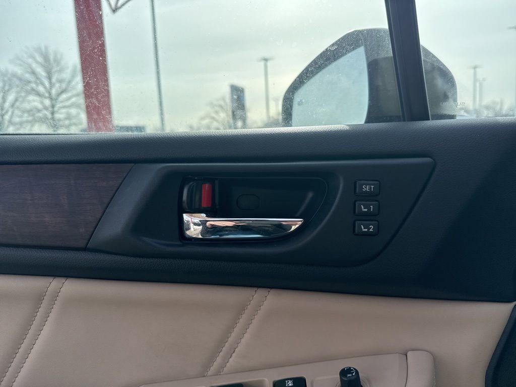 Used 2019 Subaru Outback 2.5i Limited w/ Popular Package #2 image 10