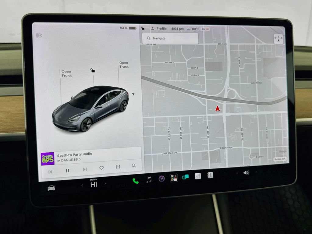 Used 2018 Tesla Model 3 Mid Range RWD image 13