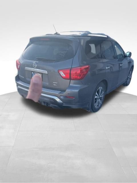 Used 2017 Nissan Pathfinder SL w/ SL Premium Package image 7
