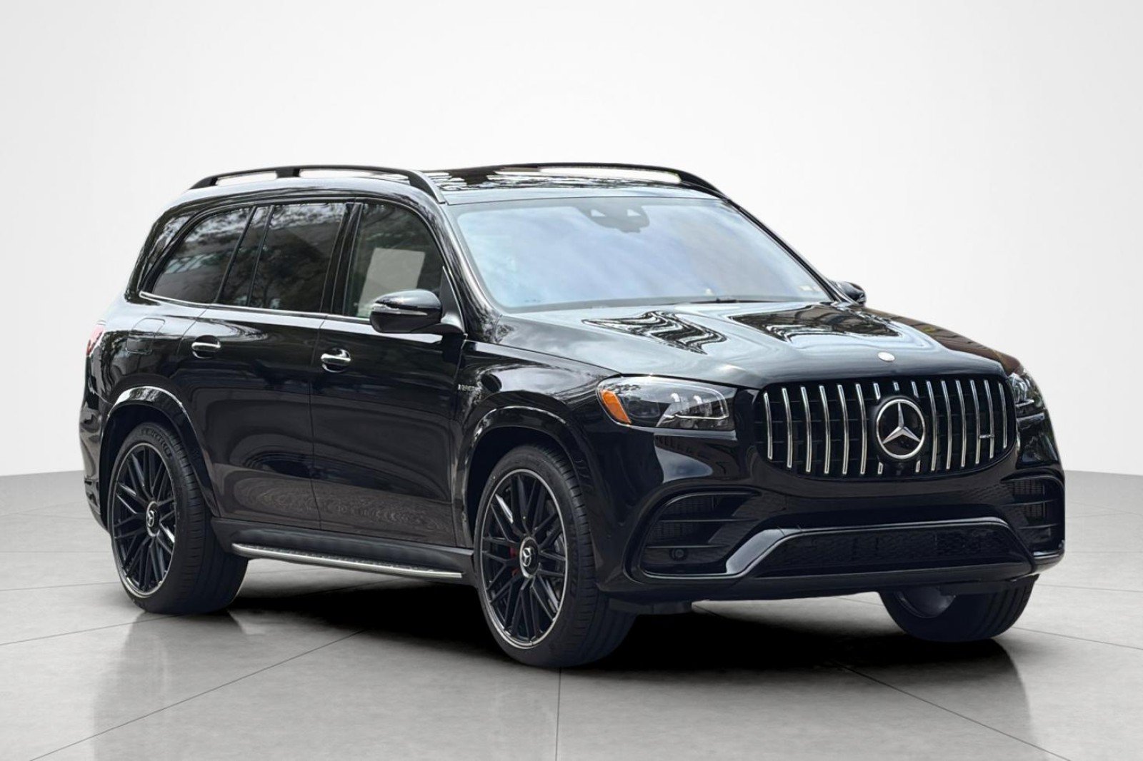 New 2026 Mercedes-Benz GLS 63 AMG 4MATIC image 7