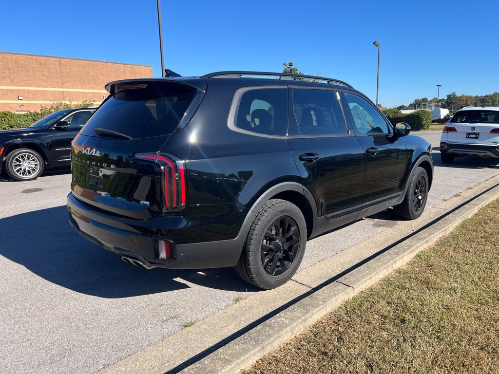 Used 2024 Kia Telluride SX Prestige X-Pro AWD/4WD image 3