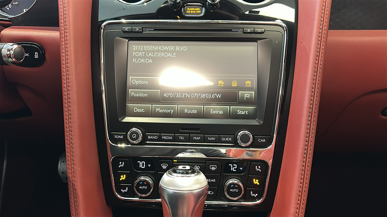 Used 2018 Bentley Flying Spur S W12 AWD/4WD image 24