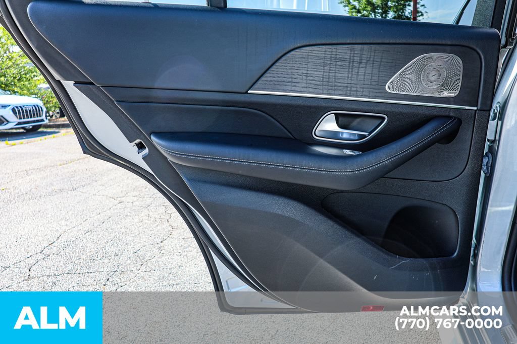 Used 2024 Mercedes-Benz GLE 450 4MATIC w/ AMG Line Exterior image 50