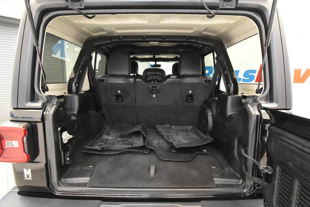 Used 2021 Jeep Wrangler Unlimited Sahara AWD/4WD image 29