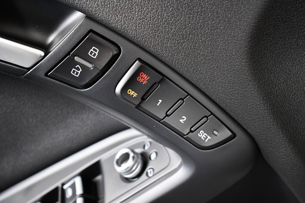 Used 2013 Audi A5 2.0T Premium Plus w/ Premium Plus Pkg image 40