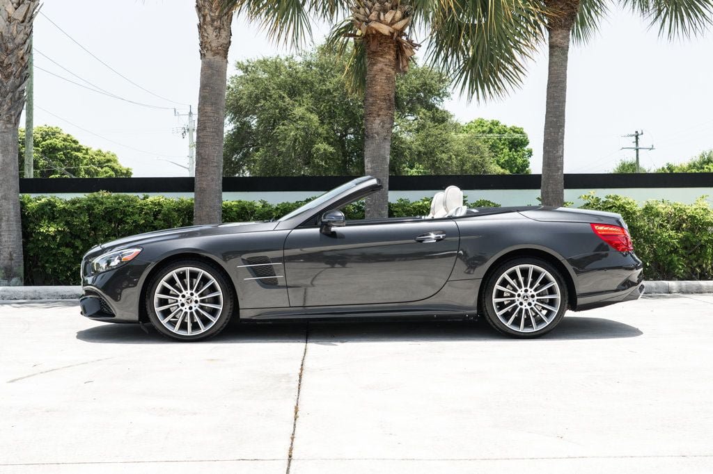 Used 2020 Mercedes-Benz SL 450 image 4