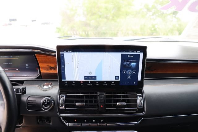 Used 2023 Lincoln Navigator L Black Label AWD/4WD image 18