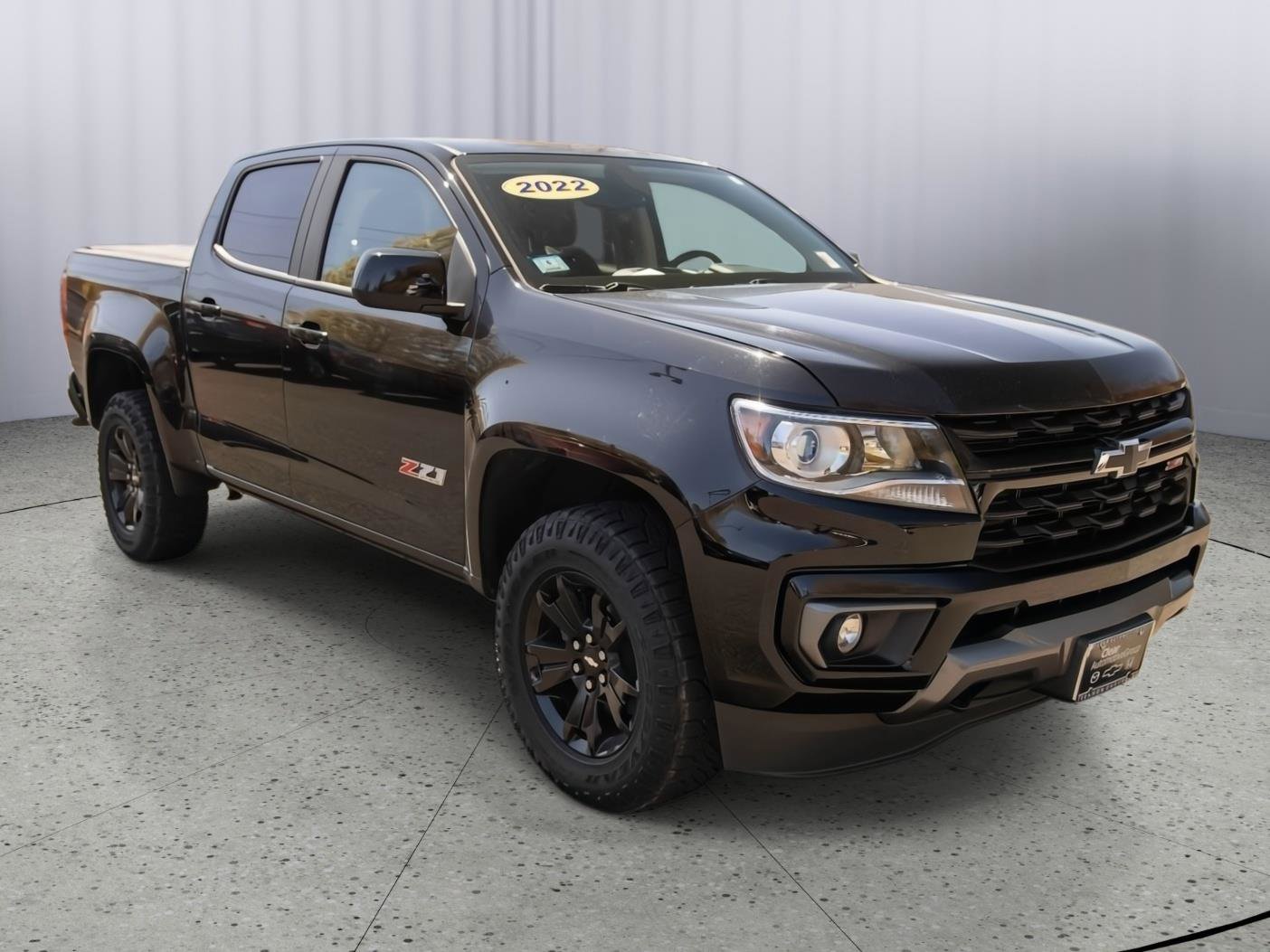 Used 2022 Chevrolet Colorado Z71 w/ Z71 Midnight Edition AWD/4WD image 1