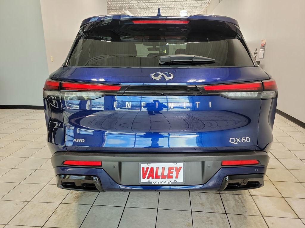 Used 2024 INFINITI QX60 Luxe image 11