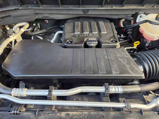 Used 2024 Chevrolet Silverado 1500 Custom AWD/4WD image 24