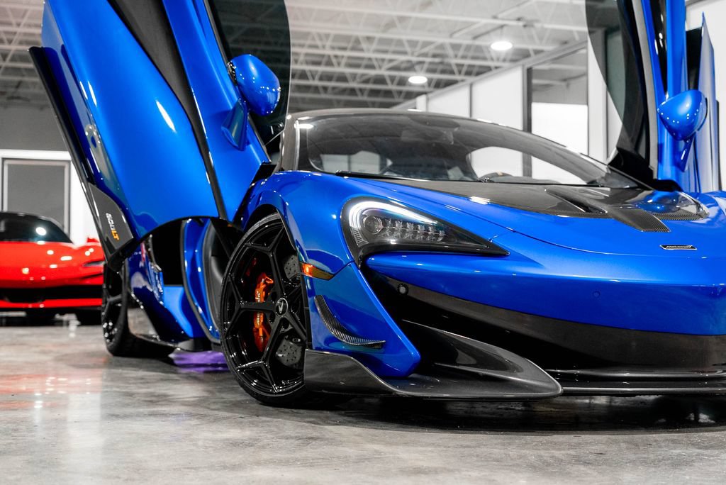Used 2019 McLaren 600LT RWD image 12