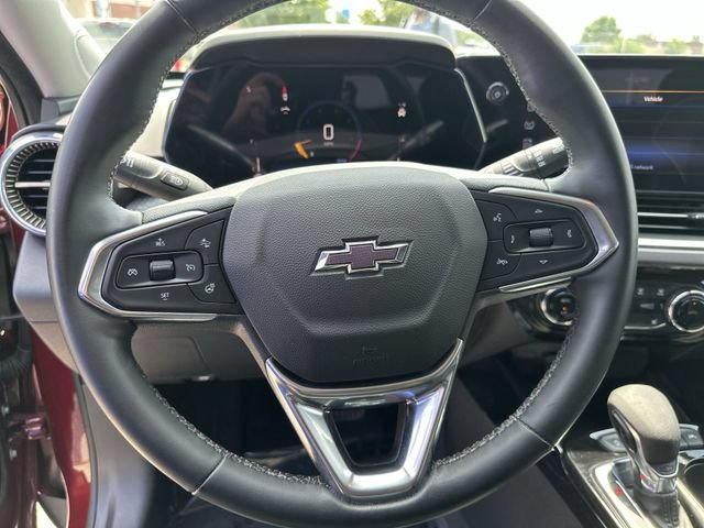 Certified 2024 Chevrolet Trax ACTIV w/ Driver Confidence Package FWD image 13