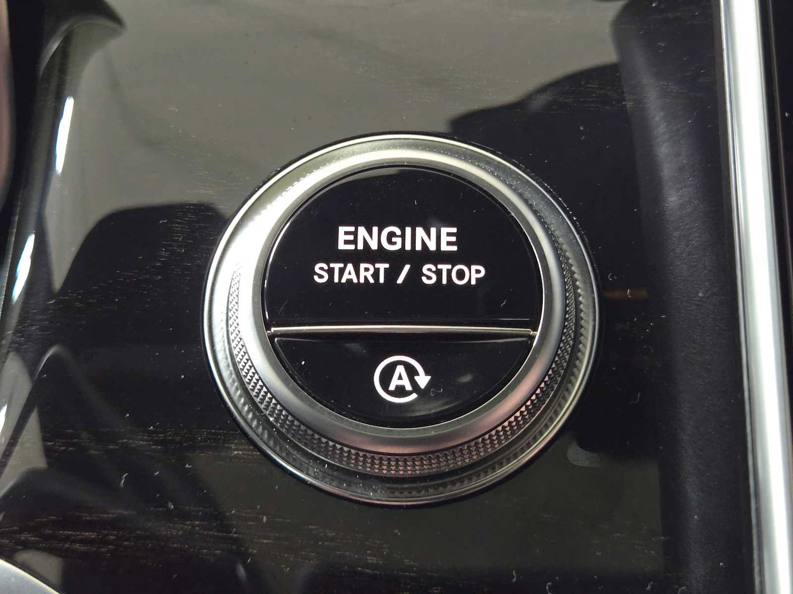 Certified 2026 Mercedes-Benz GLC 300 4MATIC image 32