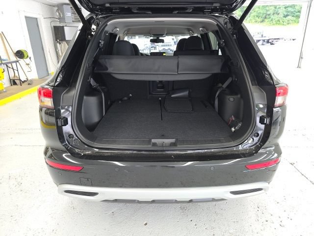 Used 2024 Mitsubishi Outlander SEL AWD/4WD image 8