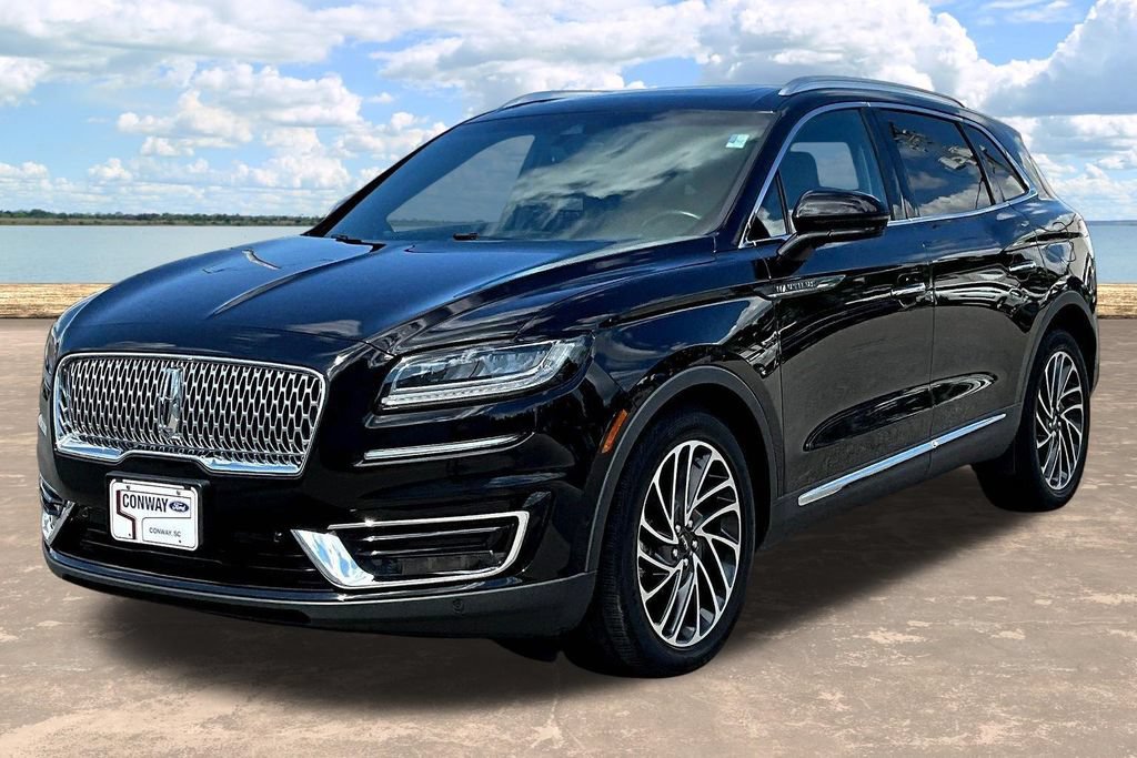 Used 2019 Lincoln Nautilus Reserve FWD image 4