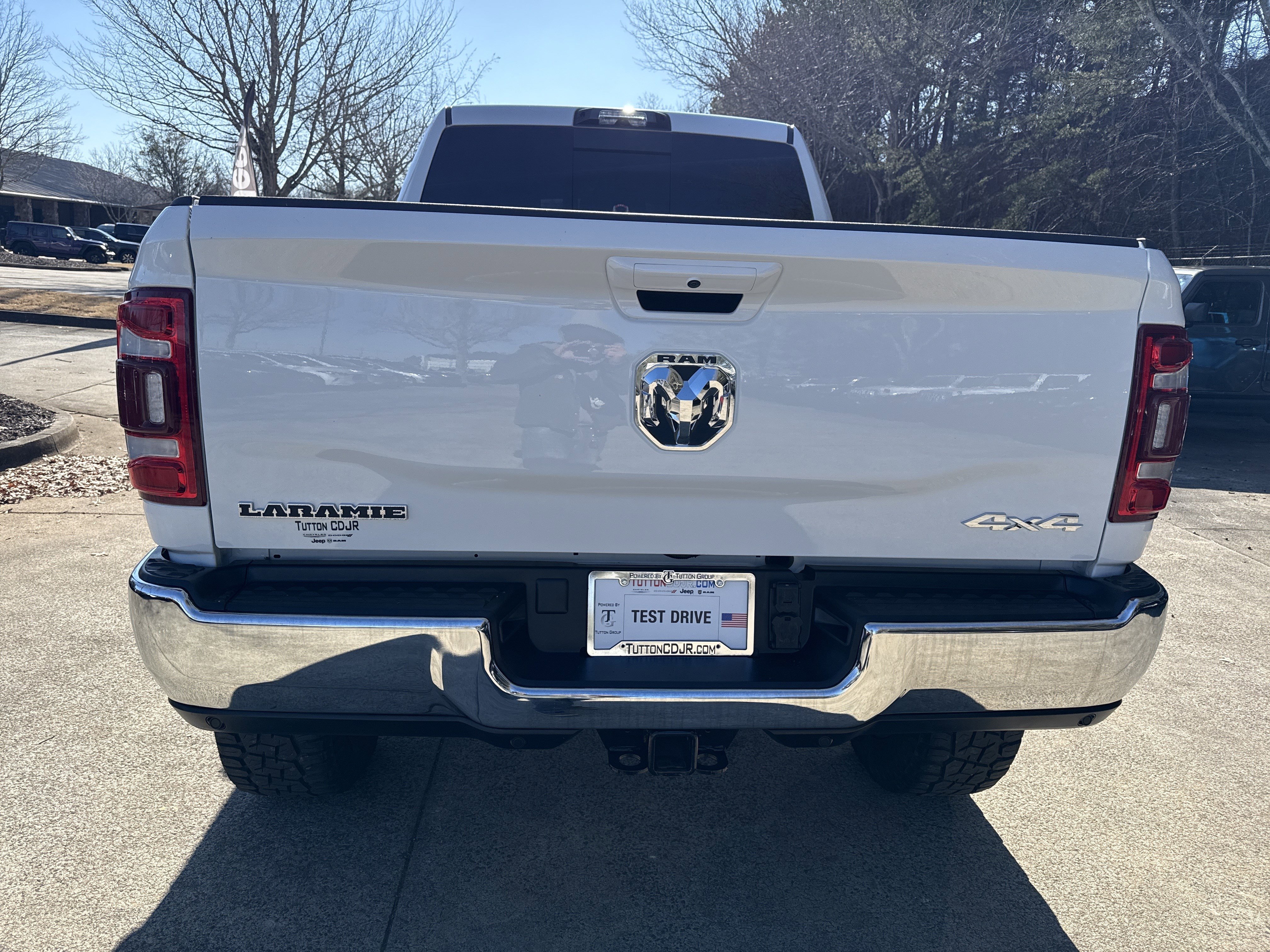 Used 2024 RAM 3500 Laramie w/ Towing Technology Group image 6