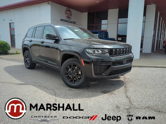 New 2026 Jeep Grand Cherokee Altitude AWD/4WD image 1