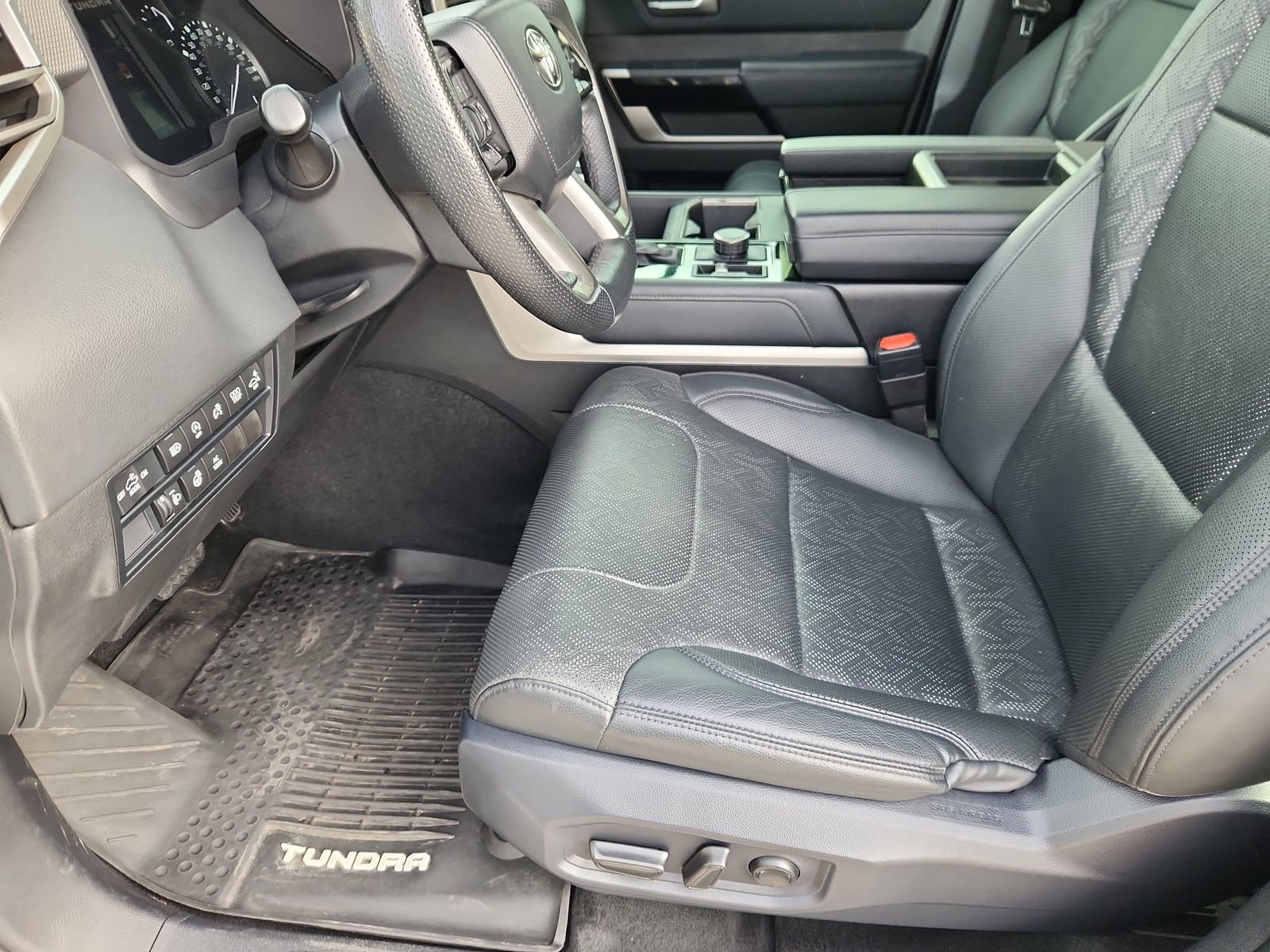 Used 2023 Toyota Tundra Limited image 7