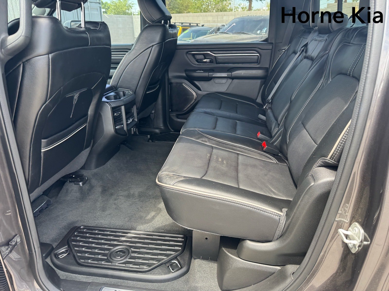 Used 2023 RAM 1500 Limited AWD/4WD image 12