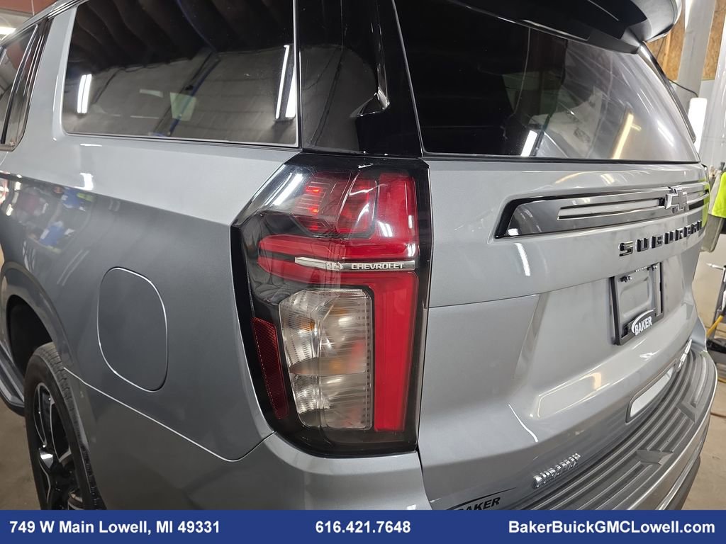 Used 2024 Chevrolet Suburban RST w/ Luxury Package image 33