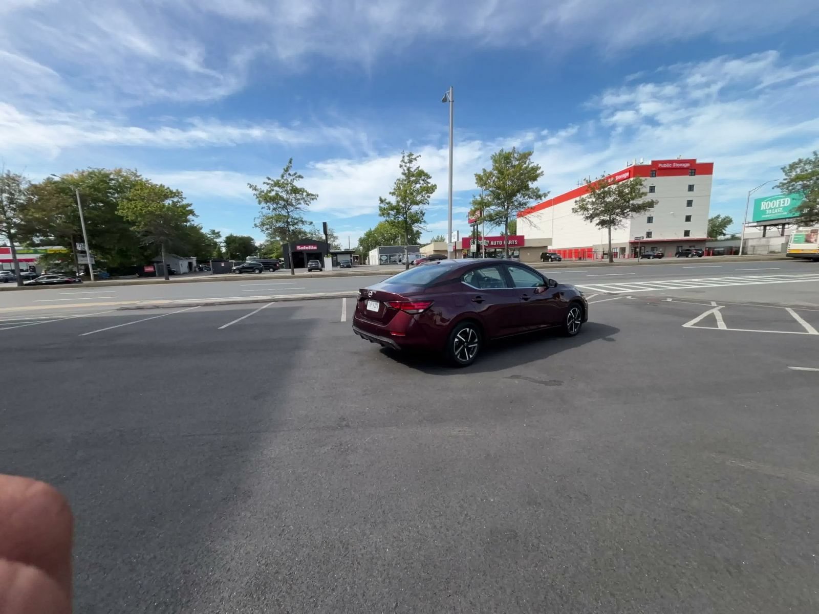 Used 2025 Nissan Sentra SV FWD image 14