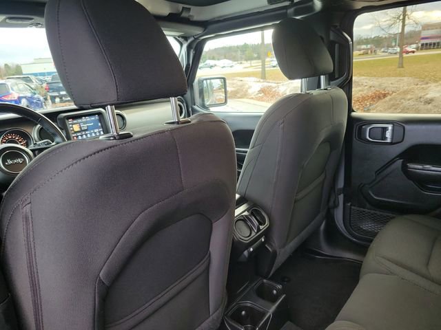 Used 2020 Jeep Wrangler Unlimited Sport image 27