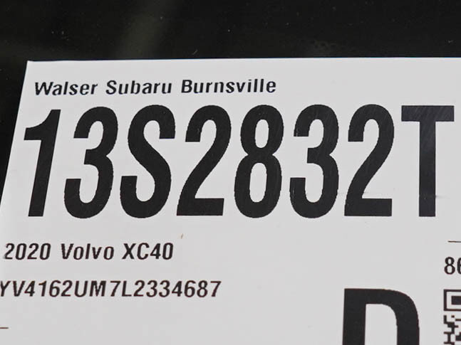 Used 2020 Volvo XC40 T5 R-Design AWD/4WD image 31